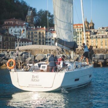 Navegavela escuela de vela de San Sebastian